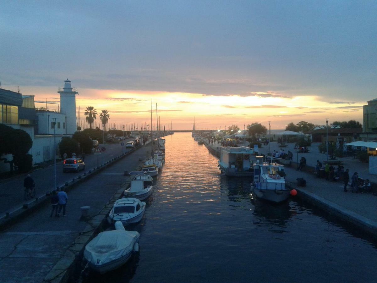 La Pineta Apartment Viareggio Buitenkant foto